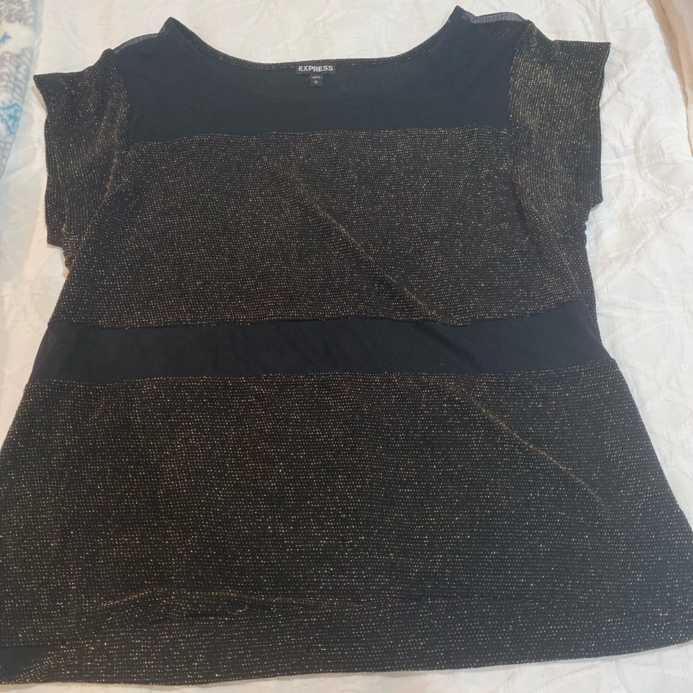 BNWT!! EXPRESS GOLD GLITTER TOP!!